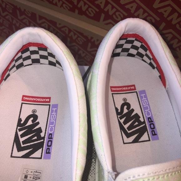 Vans Glow in the Dark! New in box! - Picture 10 of 12